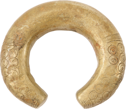 ASHANTI WOMAN’S FIGHTING BRACELET - Picardi Jewelry