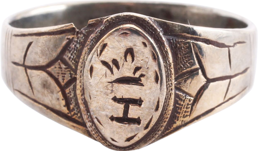 LATE MEDIEVAL MAN'S SILVER FASHION RING, SIZE 11 ¼ - Fagan Arms