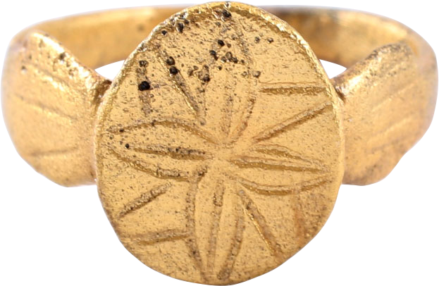EUROPEAN QUATREFOIL RING, SIZE 8 ¼ - Royalty Rings