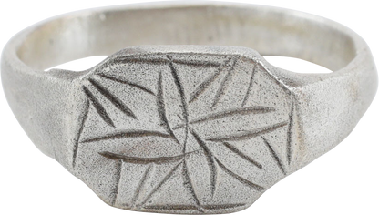 EUROPEAN CHRISTIAN RING, 1400-1600 SIZE 10 - Fagan Arms
