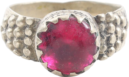 GOOD 19TH CENTURY EASTERN EUROPEAN GYPSY RING, SIZE 9 ½