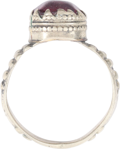 GOOD 19TH CENTURY EASTERN EUROPEAN GYPSY RING, SIZE 9 ½