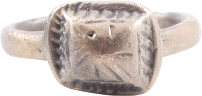 FINE ROMAN PROSTITUTE'S RING, C.100-300 AD, SIZE 4 1/2