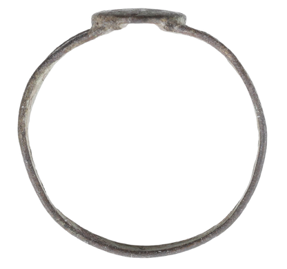 COLONIAL AMERICAN LADY’S RING C.1750. SIZE 6 ¾ - Fagan Arms