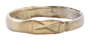 EUROPEAN WEDDING RING C.6TH-10TH CENTURY AD, SIZE 10 - Fagan Arms