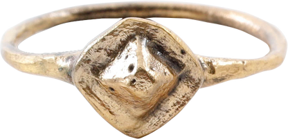 ROMAN PROSTITUTE'S RING, C.100-300 AD, SIZE 8 1/4 - Fagan Arms