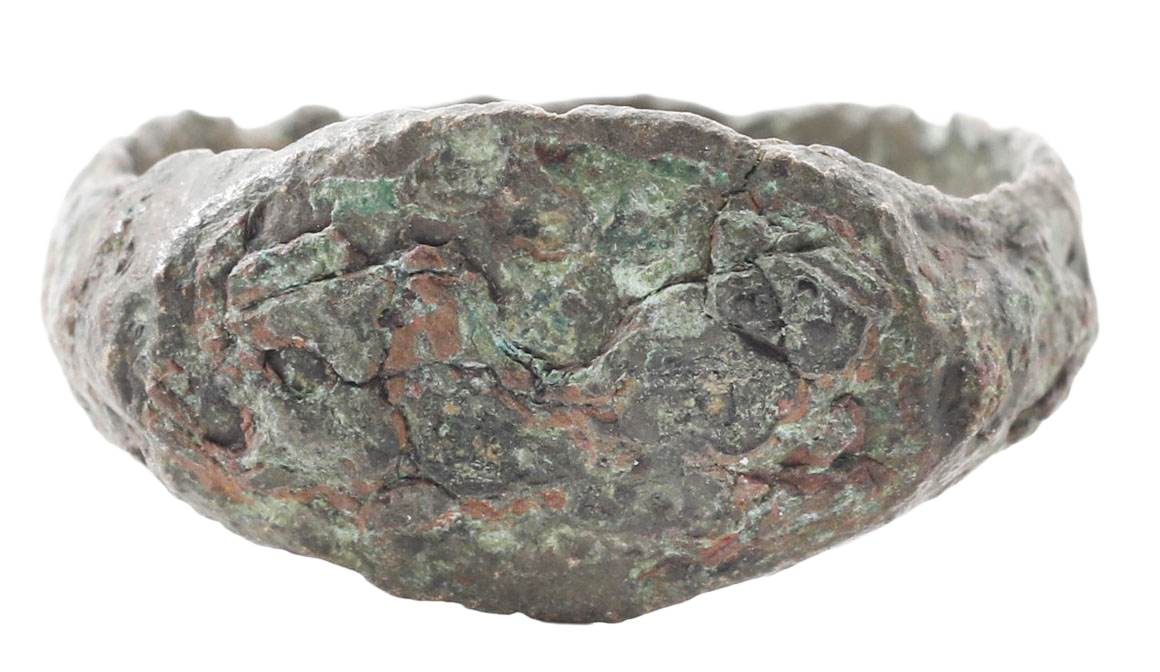 ROMAN BRONZE RING C.100BC-250AD, SIZE 7 ½ - Fagan Arms