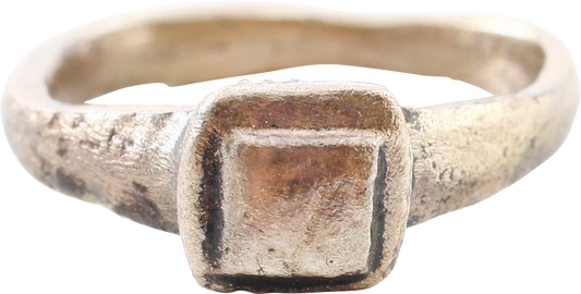 FINE ROMAN PROSTITUTE'S RING, C.100-300 AD, SIZE 1 ¾