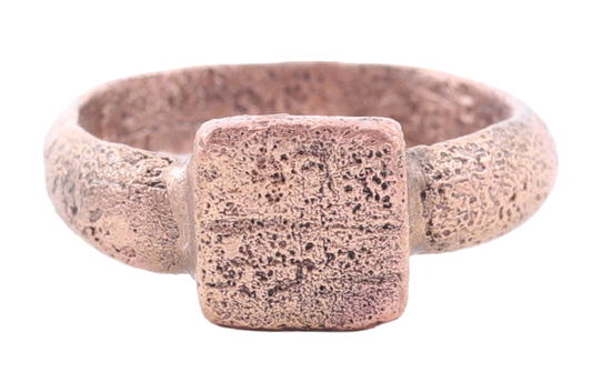 ROMAN WOMAN’S RING, 4TH CENTURY AD, SIZE 3 ¾ - Fagan Arms