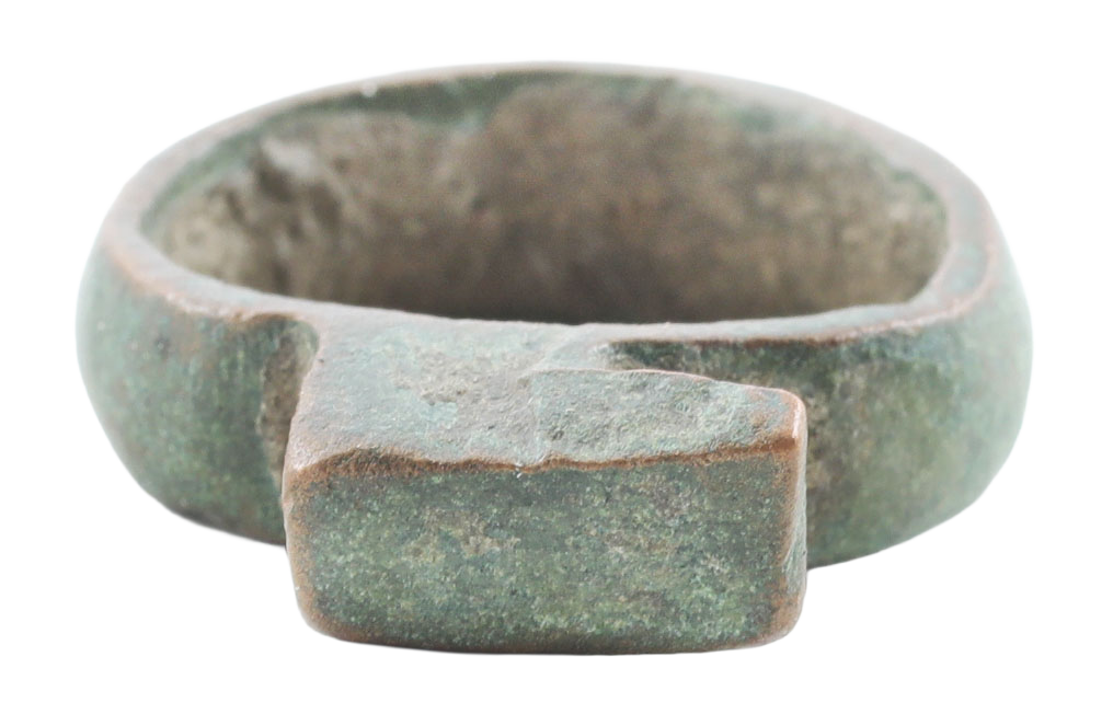 ROMAN KEY RING, 1ST-3RD CENTURY AD, SIZE 5 1/2 - Fagan Arms