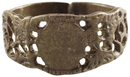 EASTERN EUROPEAN MAN’S WEDDING RING SIZE 13