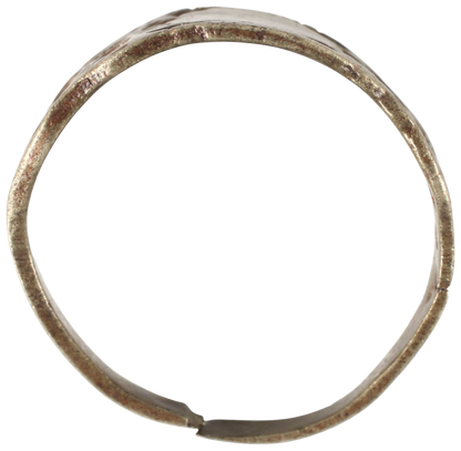 EASTERN EUROPEAN MAN’S WEDDING RING SIZE 13